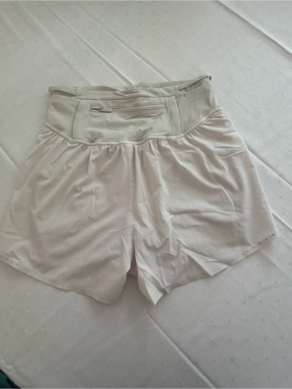 lululemon athletica Road to Trail HR Short 4” Bone